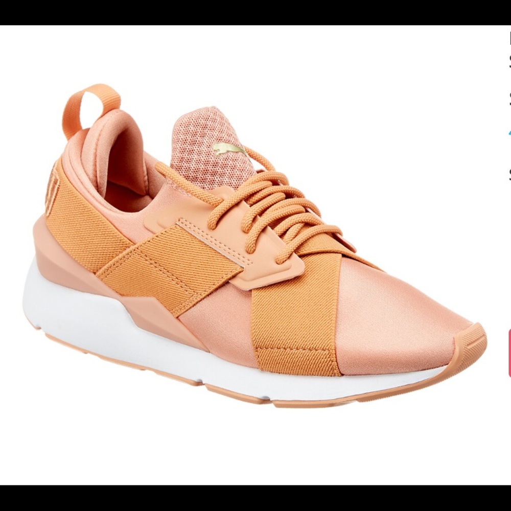 PUMA En Pointe Muse Satin Sneaker. Size 1